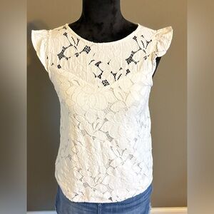Monteau White Floral Lace Cap-Sleeve Top